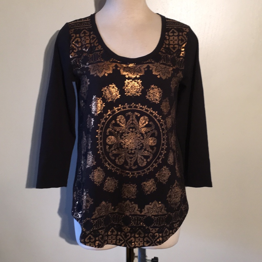 Lucky Brand Foil Medallion Tee - Picture 2 of 7